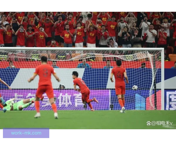 中国男足客场一球绝杀巴林十八强赛突现生机出线希望再被点燃走势 中国男足客场一球绝杀巴林十八强赛突现生机出线希望再被点燃走势